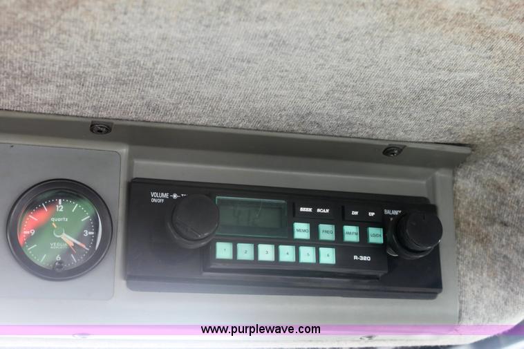 image for item 6479 1997 Massey-Ferguson 8150 MFWD tractor