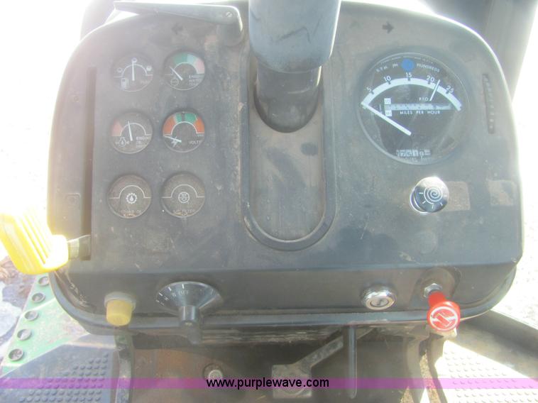 image for item 6845 1978 John Deere 4040 tractor