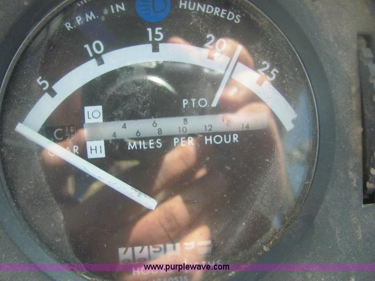 image for item 6845 1978 John Deere 4040 tractor