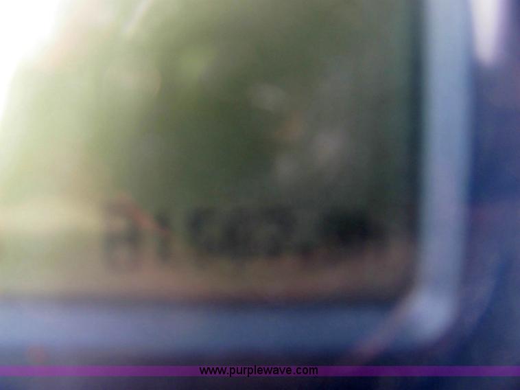 image for item 6874 2004 John Deere 6320 tractor