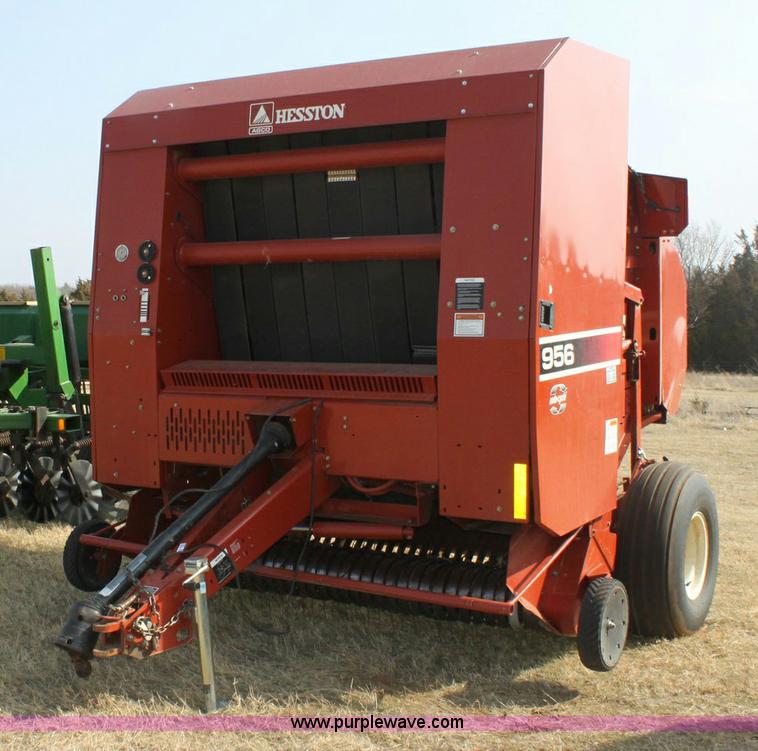 2008 Hesston 956 round baler in Guthrie, OK | Item 6878 sold | Purple Wave