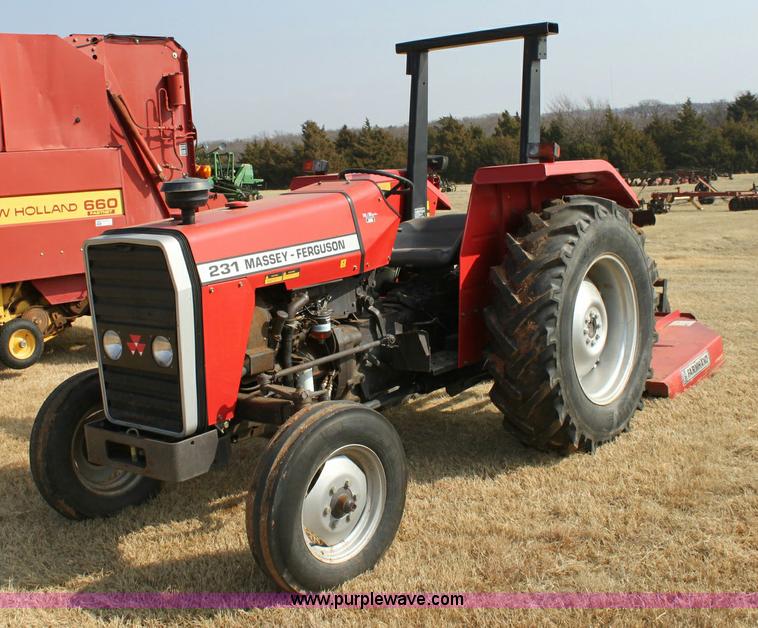 image for item 6881 Massey-Ferguson 231 tractor