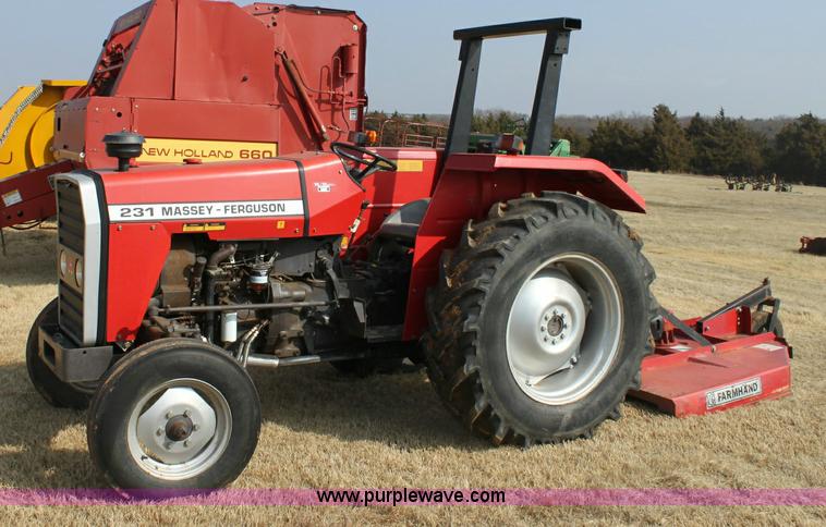 image for item 6881 Massey-Ferguson 231 tractor