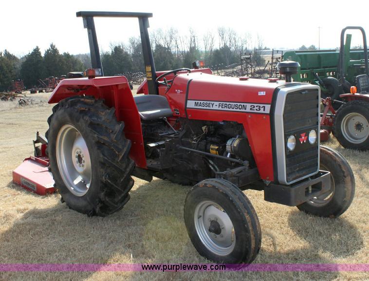image for item 6881 Massey-Ferguson 231 tractor