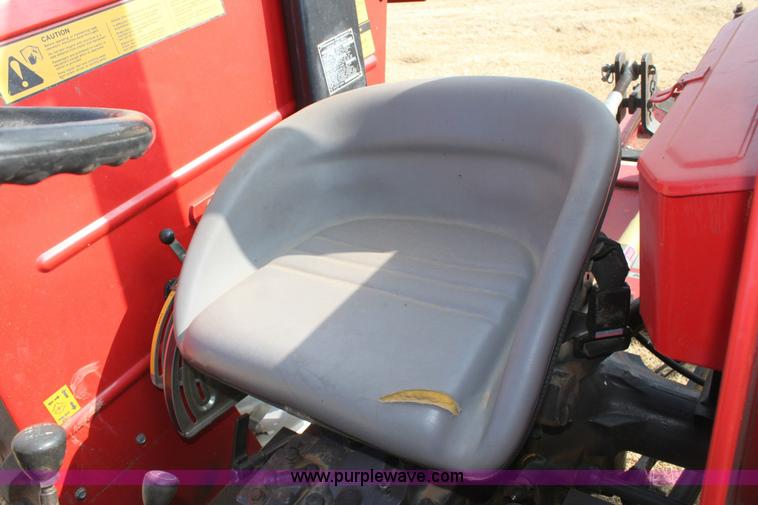 image for item 6881 Massey-Ferguson 231 tractor