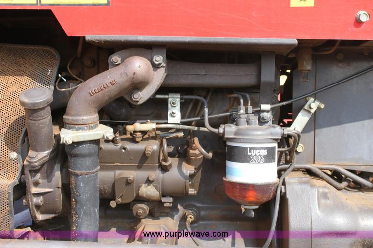 image for item 6881 Massey-Ferguson 231 tractor