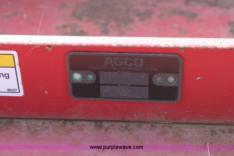 image for item 6881 Massey-Ferguson 231 tractor