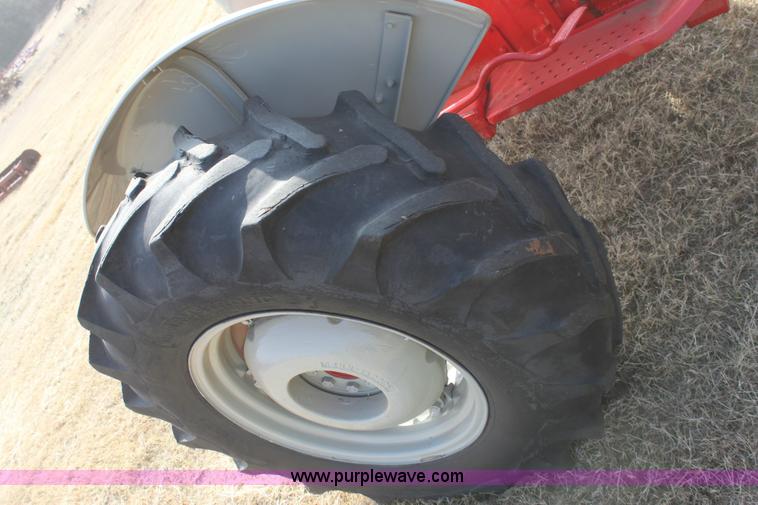 image for item 6884 Ford 700 row crop tractor