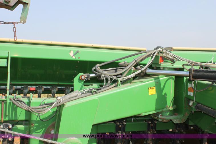 image for item 6900 1995 Great Plains 2N-2410 drill