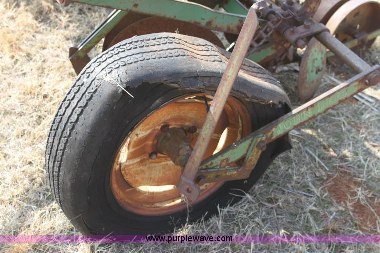 image for item 6901 International Farmall 300 tractor with attachments