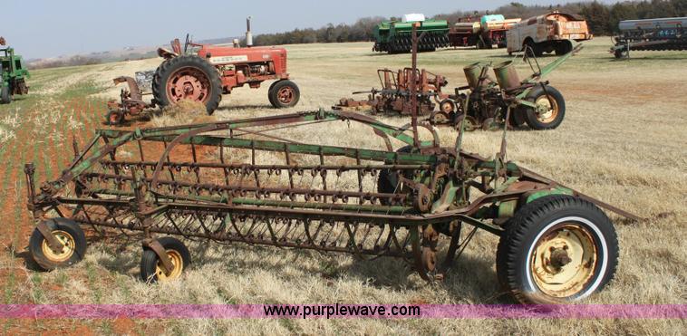 image for item 6901 International Farmall 300 tractor with attachments