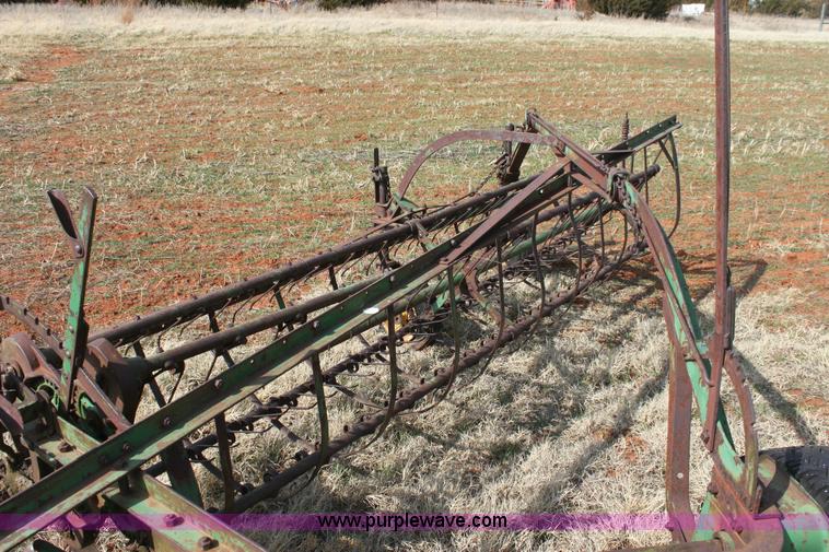 image for item 6901 International Farmall 300 tractor with attachments