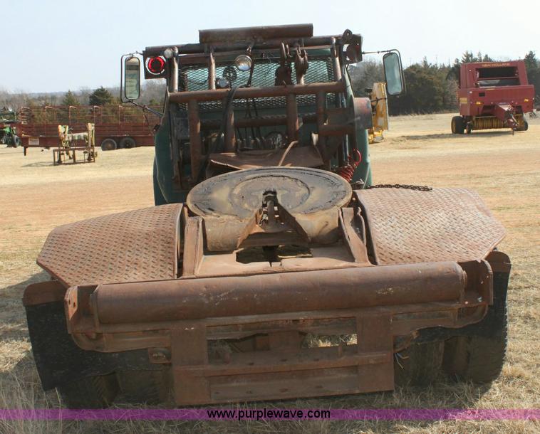 image for item 6904 1969 Chevrolet C60 Custom truck