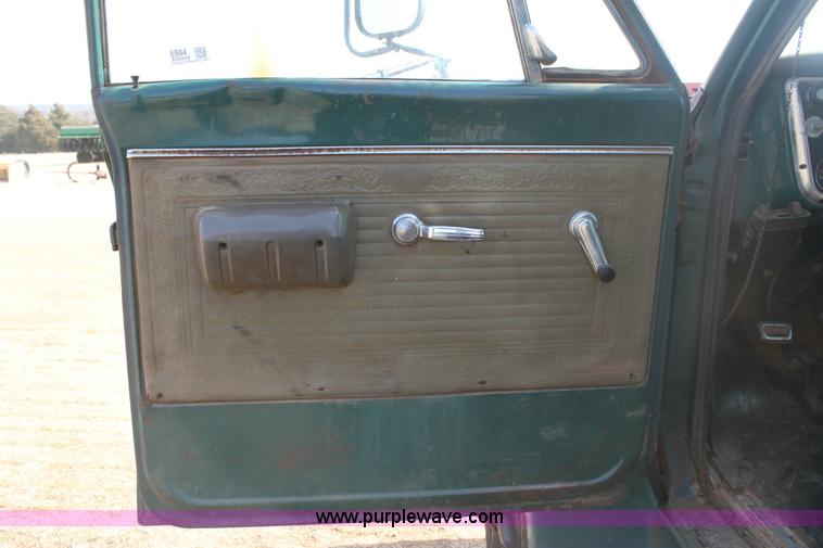 image for item 6904 1969 Chevrolet C60 Custom truck