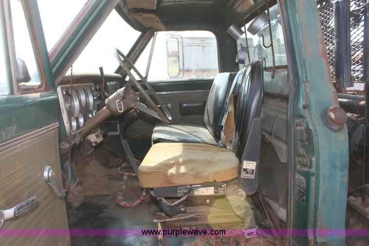 image for item 6904 1969 Chevrolet C60 Custom truck