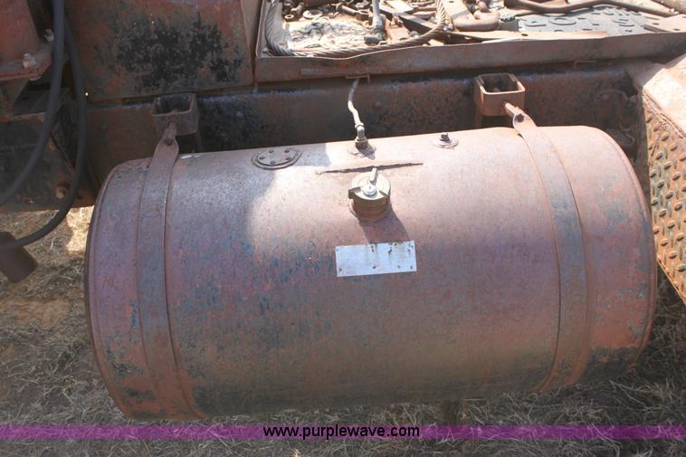 image for item 6904 1969 Chevrolet C60 Custom truck