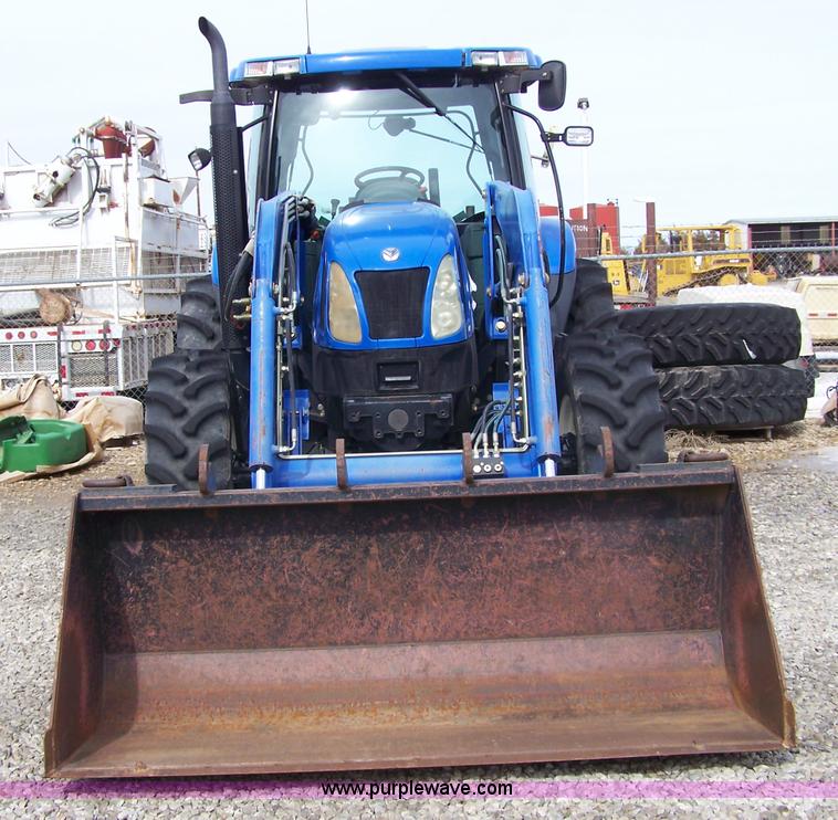 image for item 7281 2005 New Holland TS100A MFWD tractor