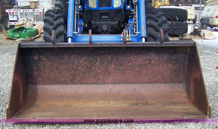image for item 7281 2005 New Holland TS100A MFWD tractor