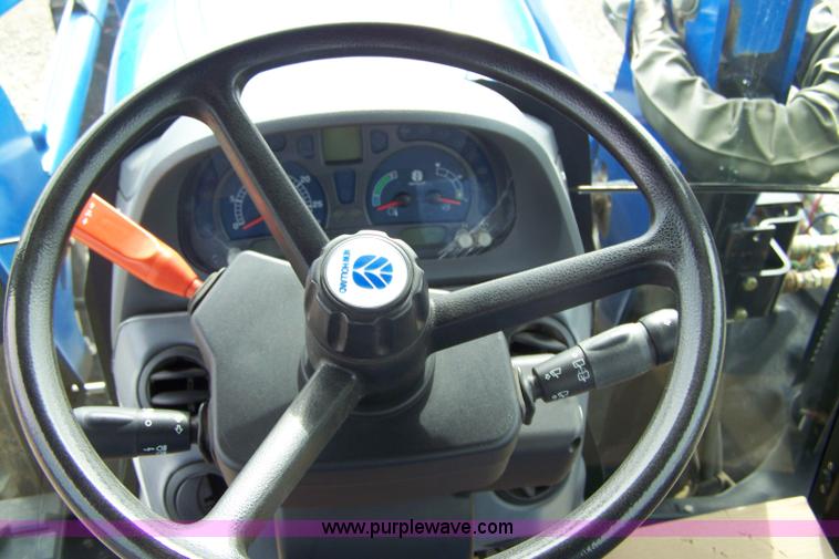 image for item 7281 2005 New Holland TS100A MFWD tractor