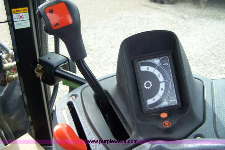 image for item 7281 2005 New Holland TS100A MFWD tractor