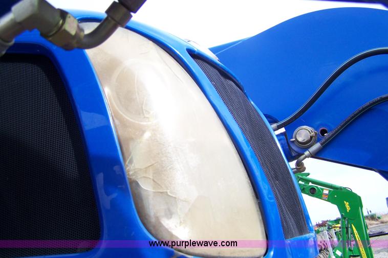 image for item 7281 2005 New Holland TS100A MFWD tractor