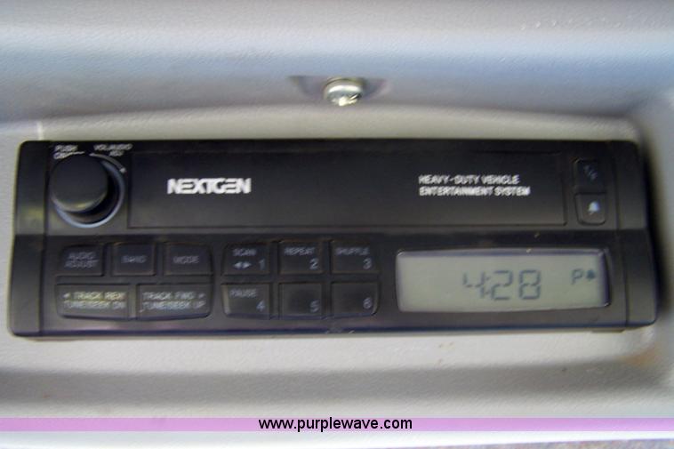 image for item 7281 2005 New Holland TS100A MFWD tractor