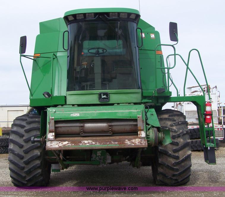 image for item 7282 1998 John Deere 9610 Maximizer combine