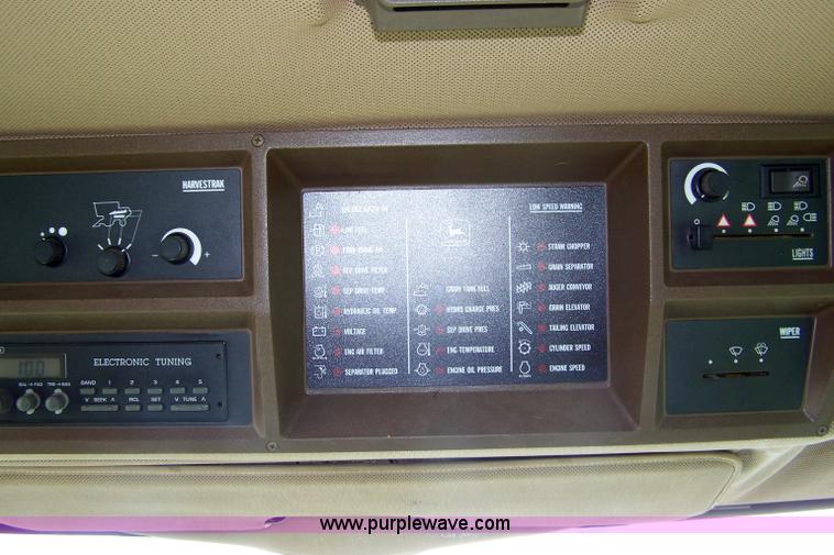 image for item 7282 1998 John Deere 9610 Maximizer combine