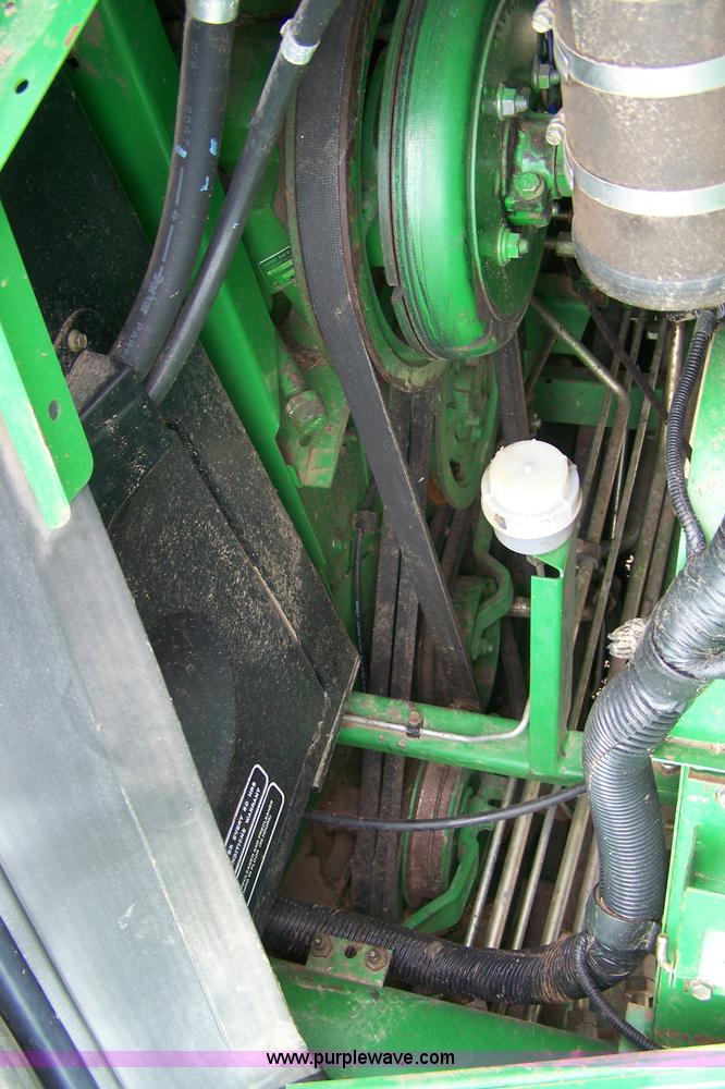 image for item 7282 1998 John Deere 9610 Maximizer combine