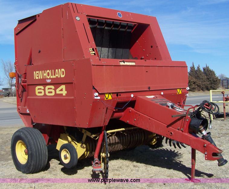 image for item 7457 1998 New Holland 664 round baler