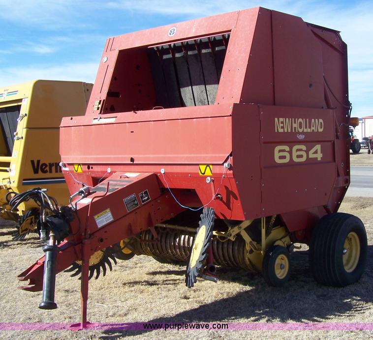 image for item 7457 1998 New Holland 664 round baler