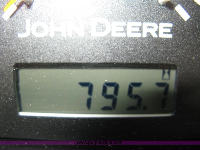 image for item 8212 2005 John Deere 5525 MFWA tractor