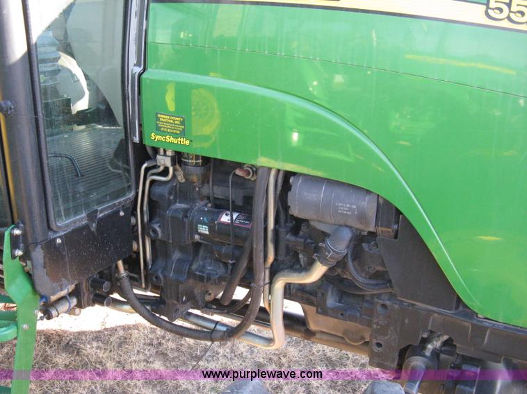 image for item 8212 2005 John Deere 5525 MFWA tractor