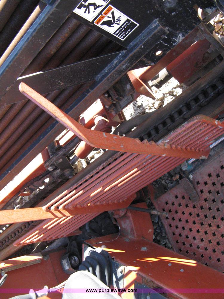 image for item 8225 2000 Ditch Witch JT920L directional boring machine