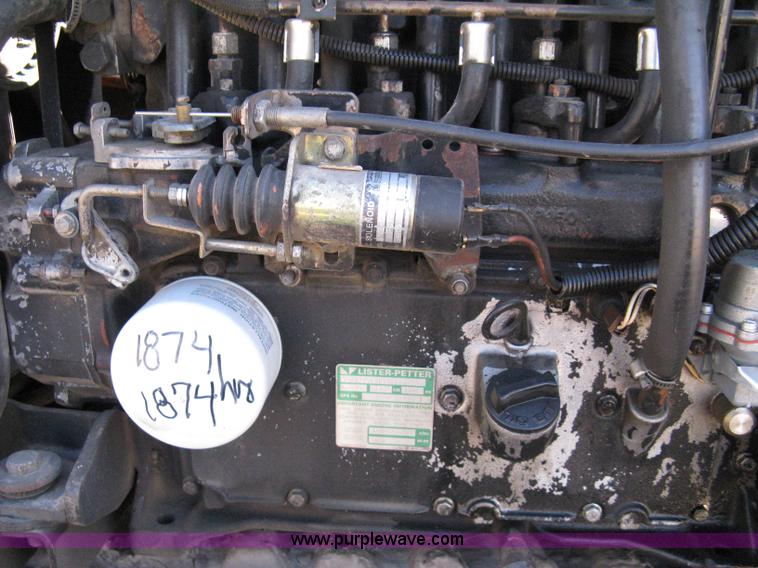 image for item 8225 2000 Ditch Witch JT920L directional boring machine