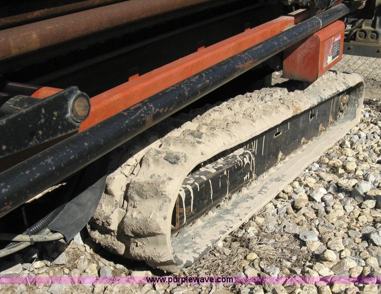 image for item 8225 2000 Ditch Witch JT920L directional boring machine