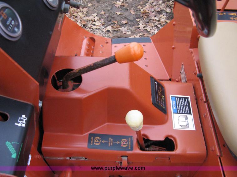 image for item 8229 1987 Ditch Witch 2310DD trencher