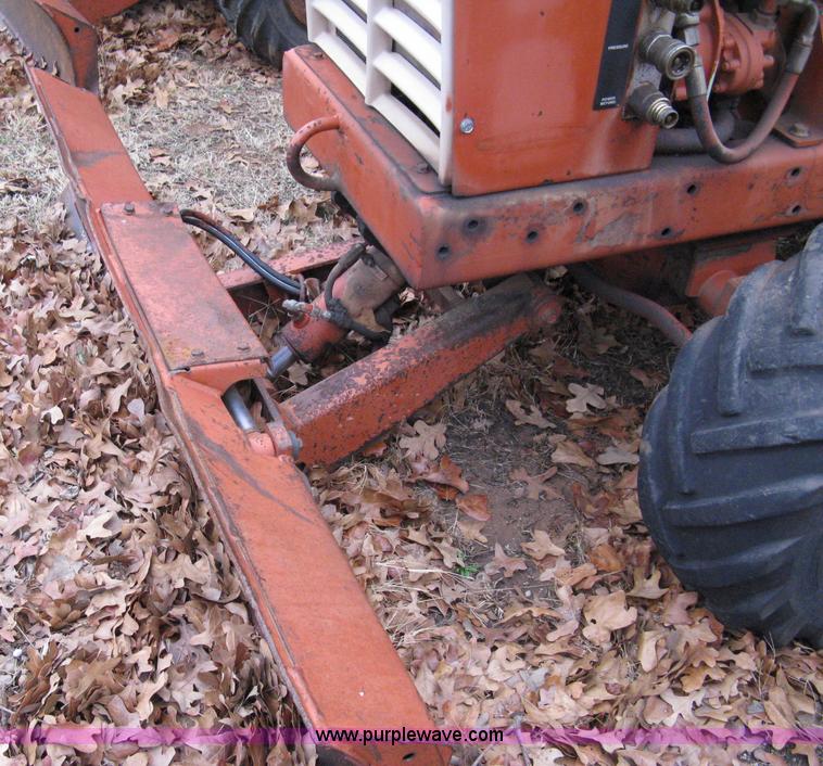 image for item 8230 1993 Ditch Witch 3610DD trencher