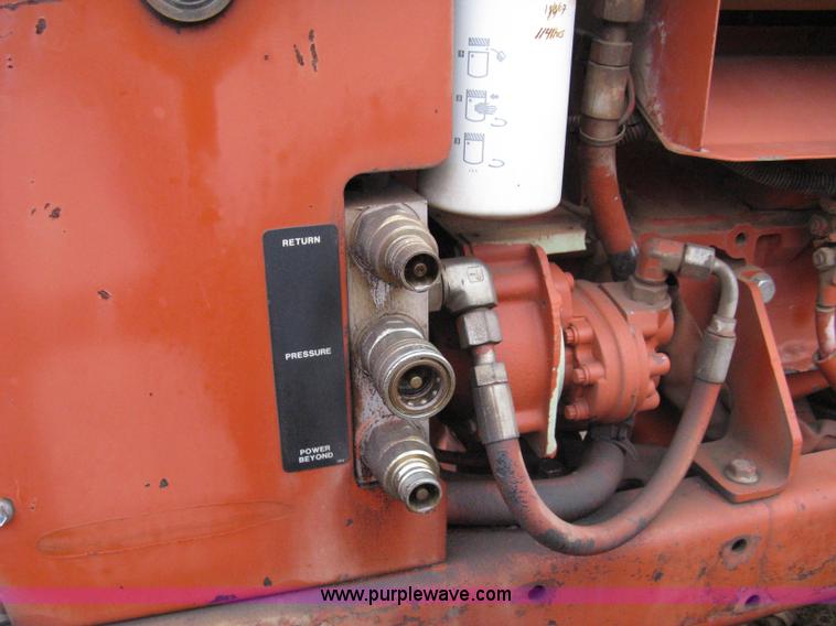 image for item 8230 1993 Ditch Witch 3610DD trencher
