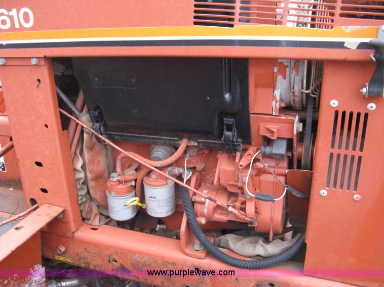 image for item 8230 1993 Ditch Witch 3610DD trencher