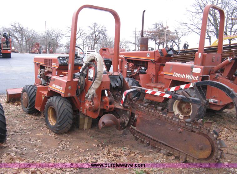 image for item 8231 1994 Ditch Witch 3500 DD trencher