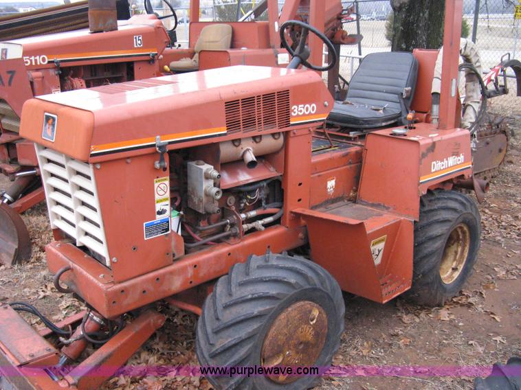 image for item 8231 1994 Ditch Witch 3500 DD trencher