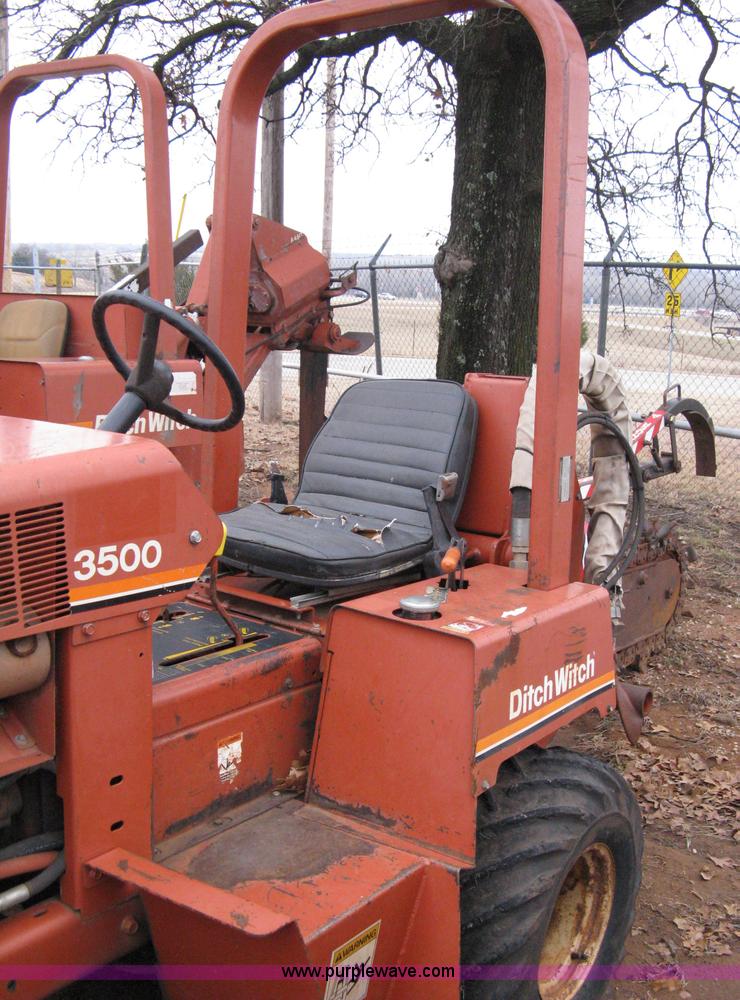 image for item 8231 1994 Ditch Witch 3500 DD trencher