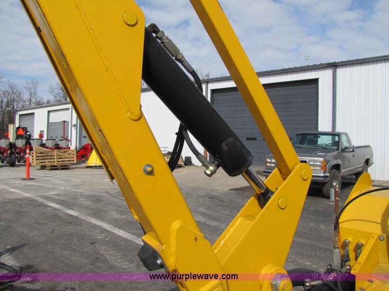 image for item 8375 Orsi VMC RB415 boom mower