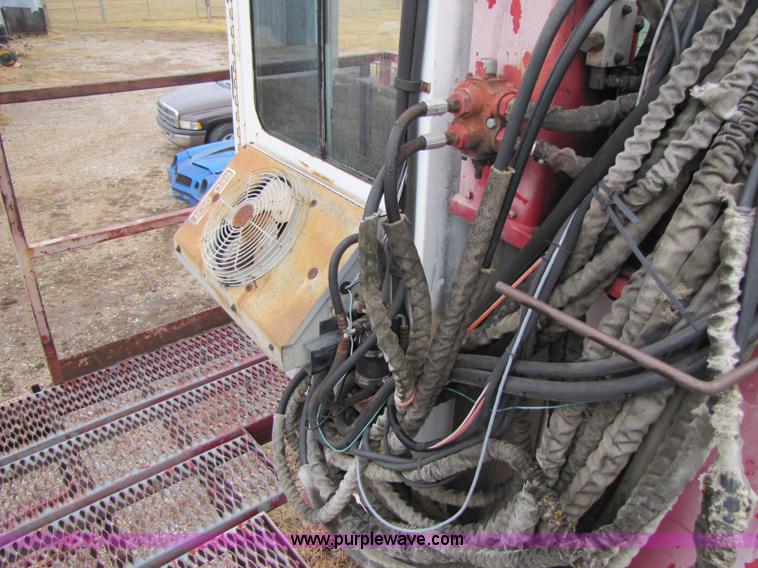 image for item 8385 Olathe Pro Grind 5000 tub grinder