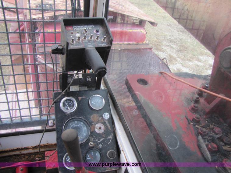 image for item 8385 Olathe Pro Grind 5000 tub grinder