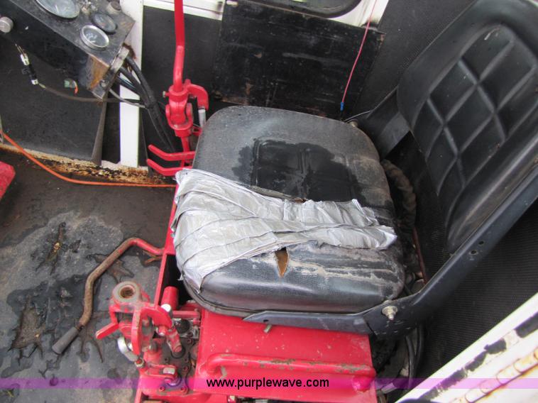 image for item 8385 Olathe Pro Grind 5000 tub grinder