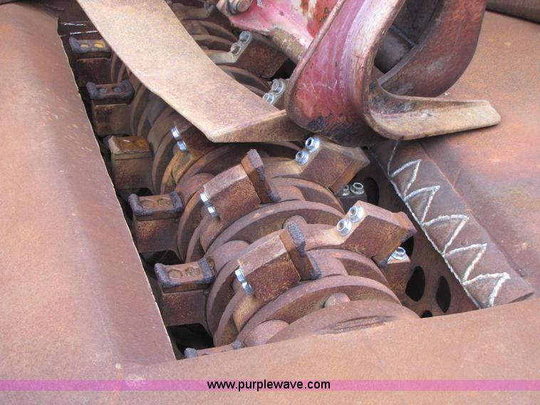 image for item 8385 Olathe Pro Grind 5000 tub grinder