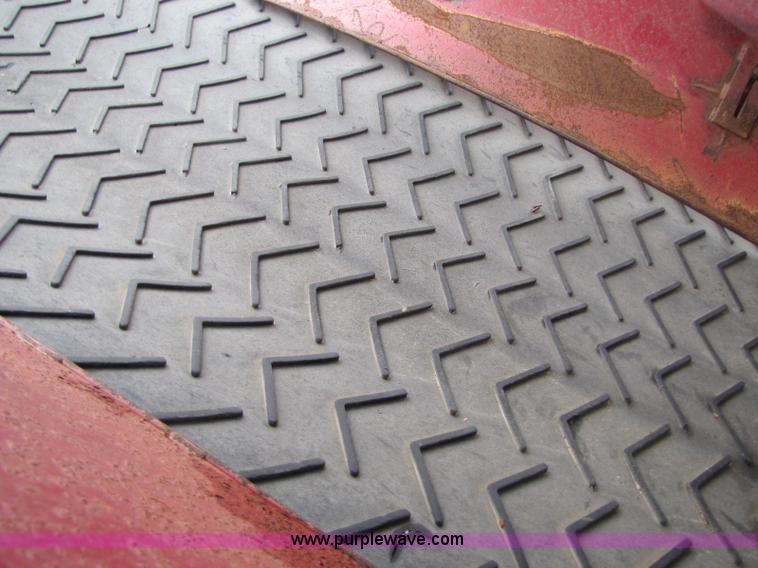 image for item 8385 Olathe Pro Grind 5000 tub grinder