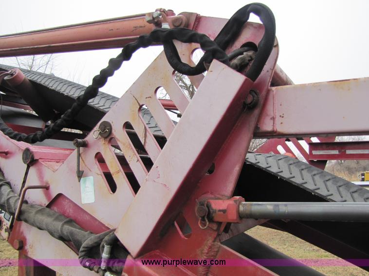 image for item 8385 Olathe Pro Grind 5000 tub grinder